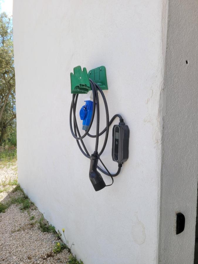 Appartamento Logement Entier Et Calme 55M2 Avec Spa - Sauna Et Borne De Recharge 7Kw Meyreuil Esterno foto